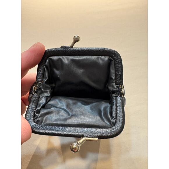 Vintage Black Faux Leather Coin Purse Cigarette Clutch w/ ID & Card Slots - Picture 5 of 10